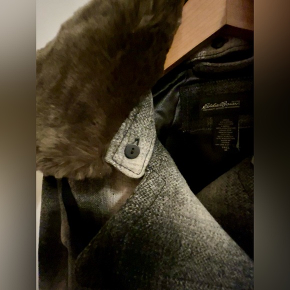 Eddie Bauer Charcoal and Cream Checkered Pea Coat with Faux Fur Collar - Picture 6 of 8